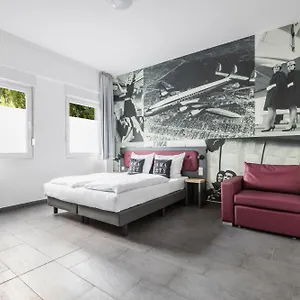 Smarty Airport - Kontaktloser Self Check-in Hotel Keulen