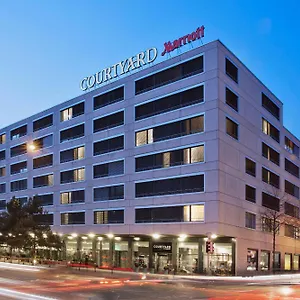 Hotel Courtyard By Marriott North